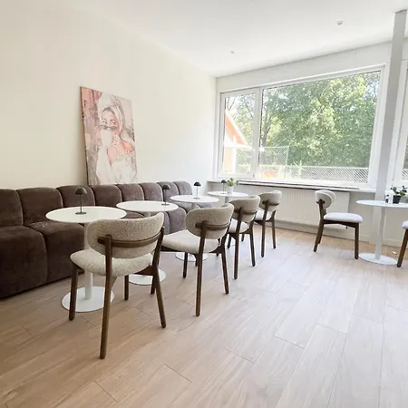 Room Near Tilburg University Ideal For Students * تيلبورغ