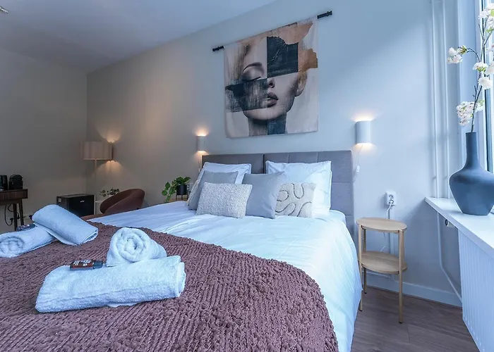 Room Near Tilburg University Ideal For Students تيلبورغ