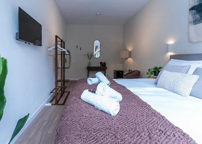 Room Near Tilburg University Ideal For Students Σπίτι διακοπών *