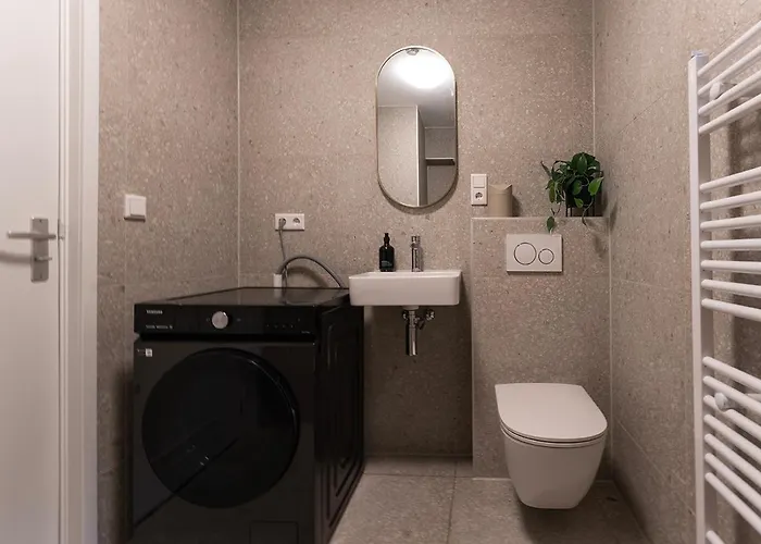 Room Near Tilburg University Ideal For Students *