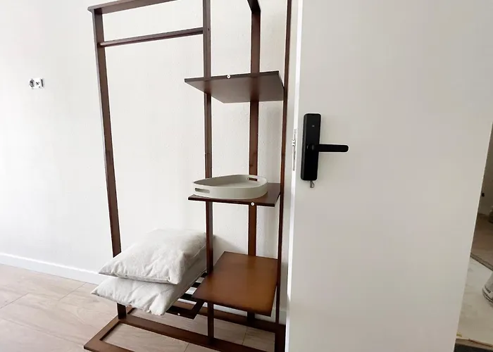 Room Near Tilburg University Ideal For Students *